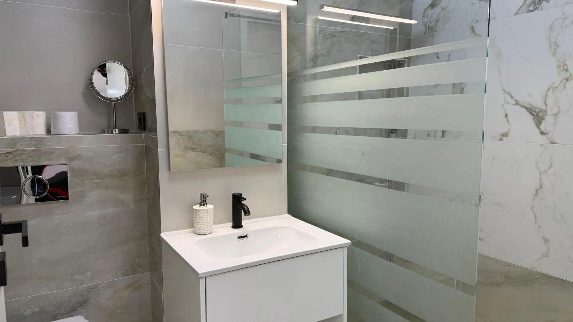 Apartament Cazare Langa Spitalul Bagdasar - Parcare Gratuita Bucureşti
